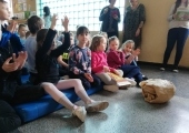 IMG-14dbe5fc2b7f90a9293546ef208afdb5-V