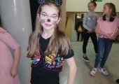 IMG-59f9a0b4d5fd0e1c5c31c4bd7f97f9f2-V