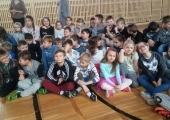IMG-e46f91e8c0182984ca9084a4bc14a72e-V (Copy)